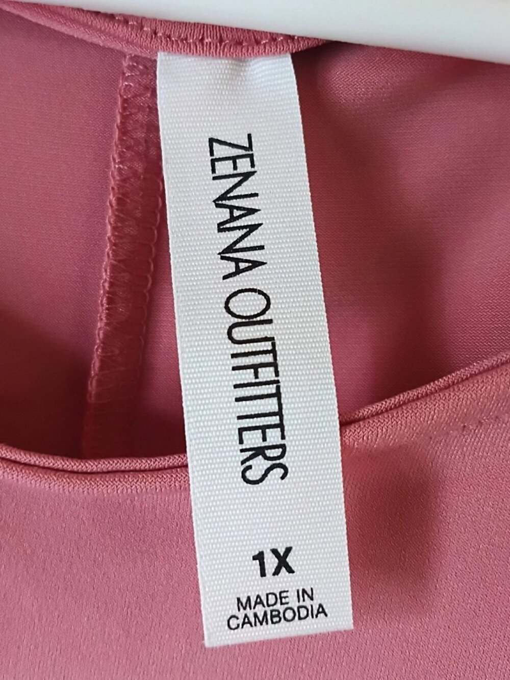Zenana Outfitters 1X Pink Tunic Top 3/4 Sleeve Hi-Low Polyester Spandex - Picture 3 of 4